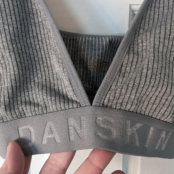 Danskin Bra L- - Picture 3 of 7
